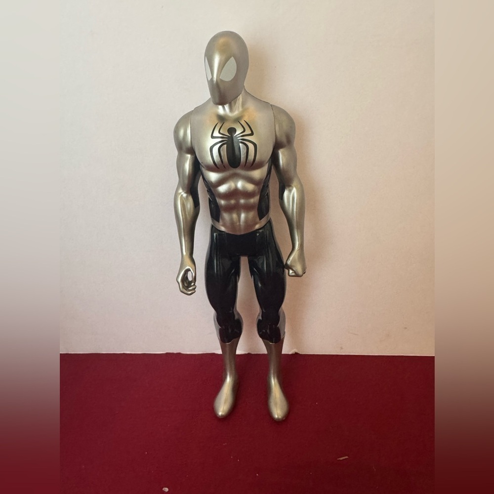 Marvel Ultimate Spider-Man Titan Hero Series Armored Spider-Man Figure 2014 12”